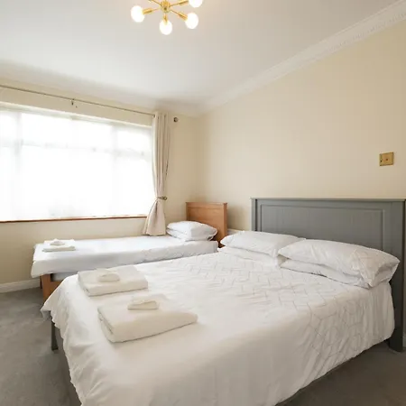 Four Seasons 골웨이