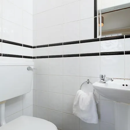 Four Seasons Bed & Breakfast Galway