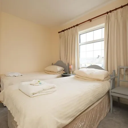 Four Seasons Bed & Breakfast Galway