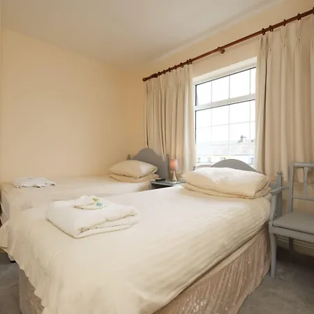 Oda ve Kahvaltı Four Seasons Galway