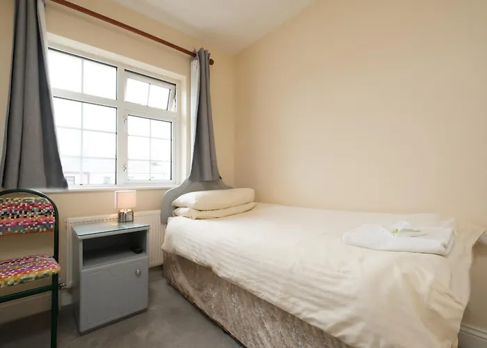 Four Seasons 3* Galway