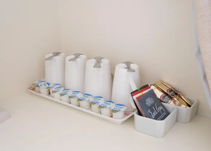 Four Seasons Bed and breakfast